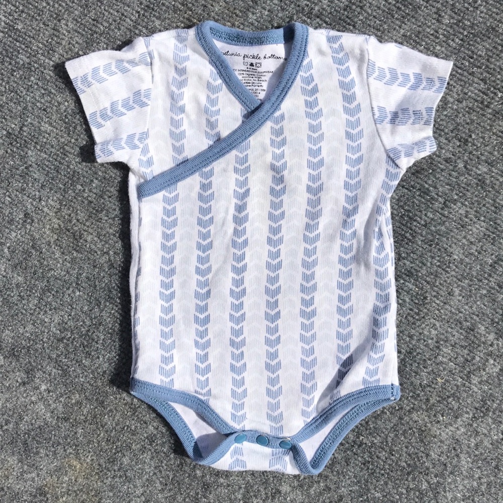 Pickle Bottom Petunia onesie Size 3-6 months